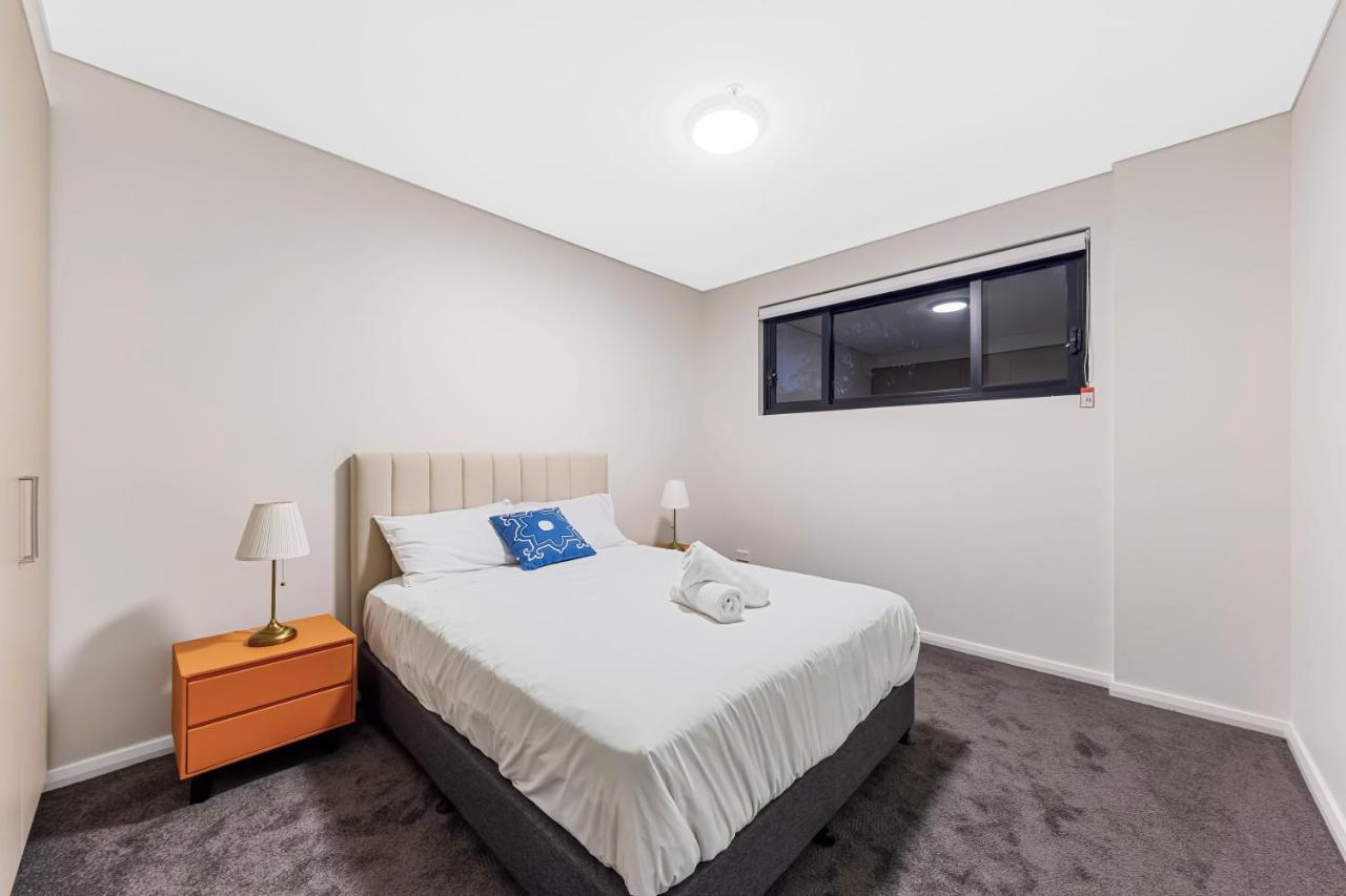 Urban Oasis In Heart Of Homebush 시드니 외부 사진