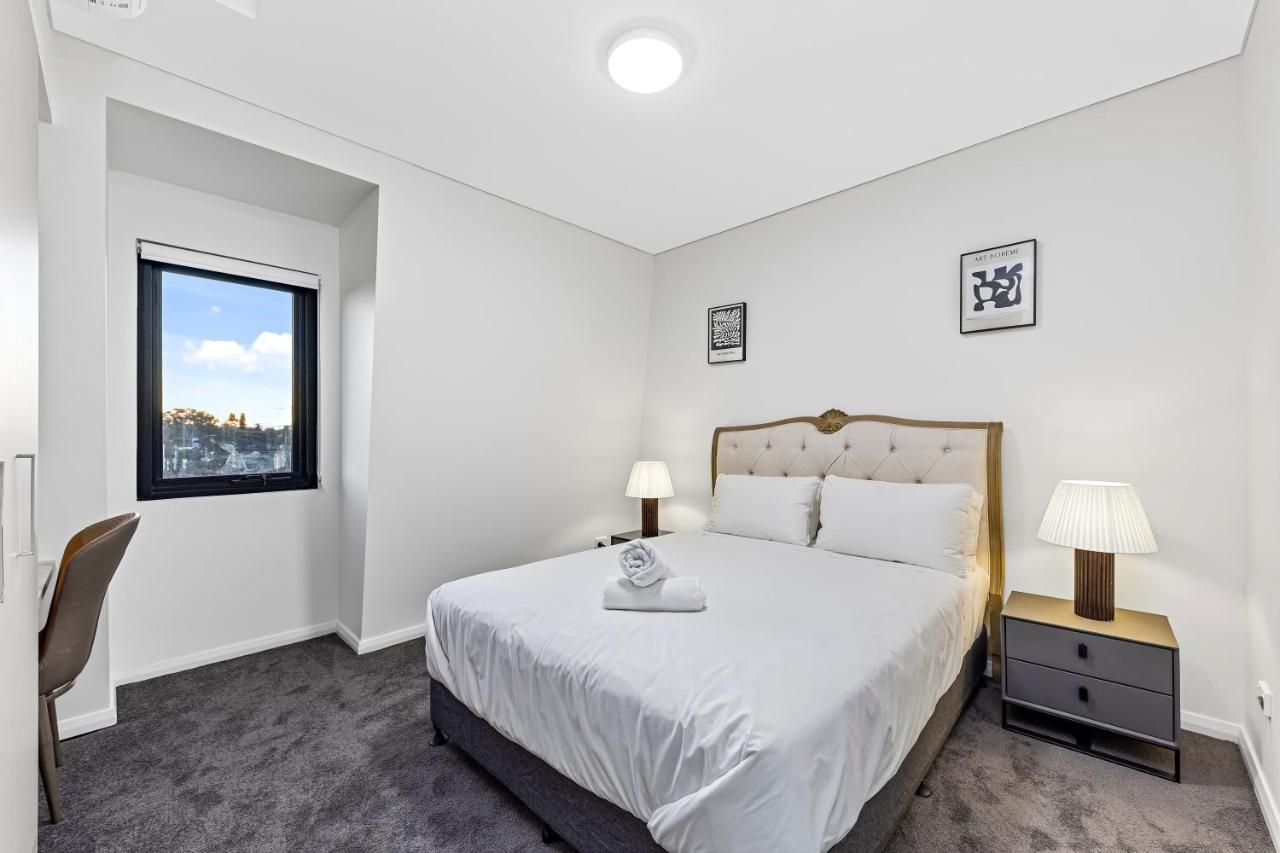 Urban Oasis In Heart Of Homebush 시드니 외부 사진