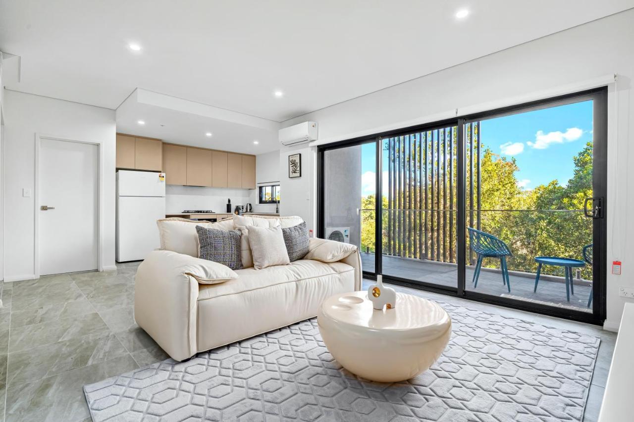Urban Oasis In Heart Of Homebush 시드니 외부 사진