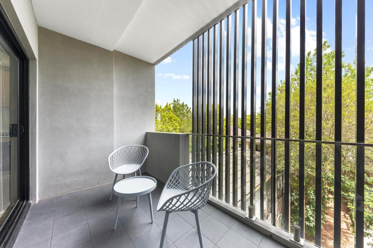 Urban Oasis In Heart Of Homebush 시드니 외부 사진